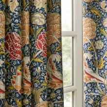 William Morris Curtains / Cray Indigo / Berry