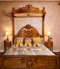 The Chateau Bedding / The Chateau Museum Wallpaper Bedding