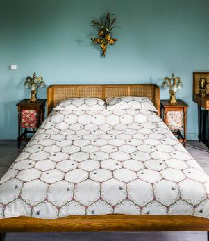 Honeycomb Bedding Set